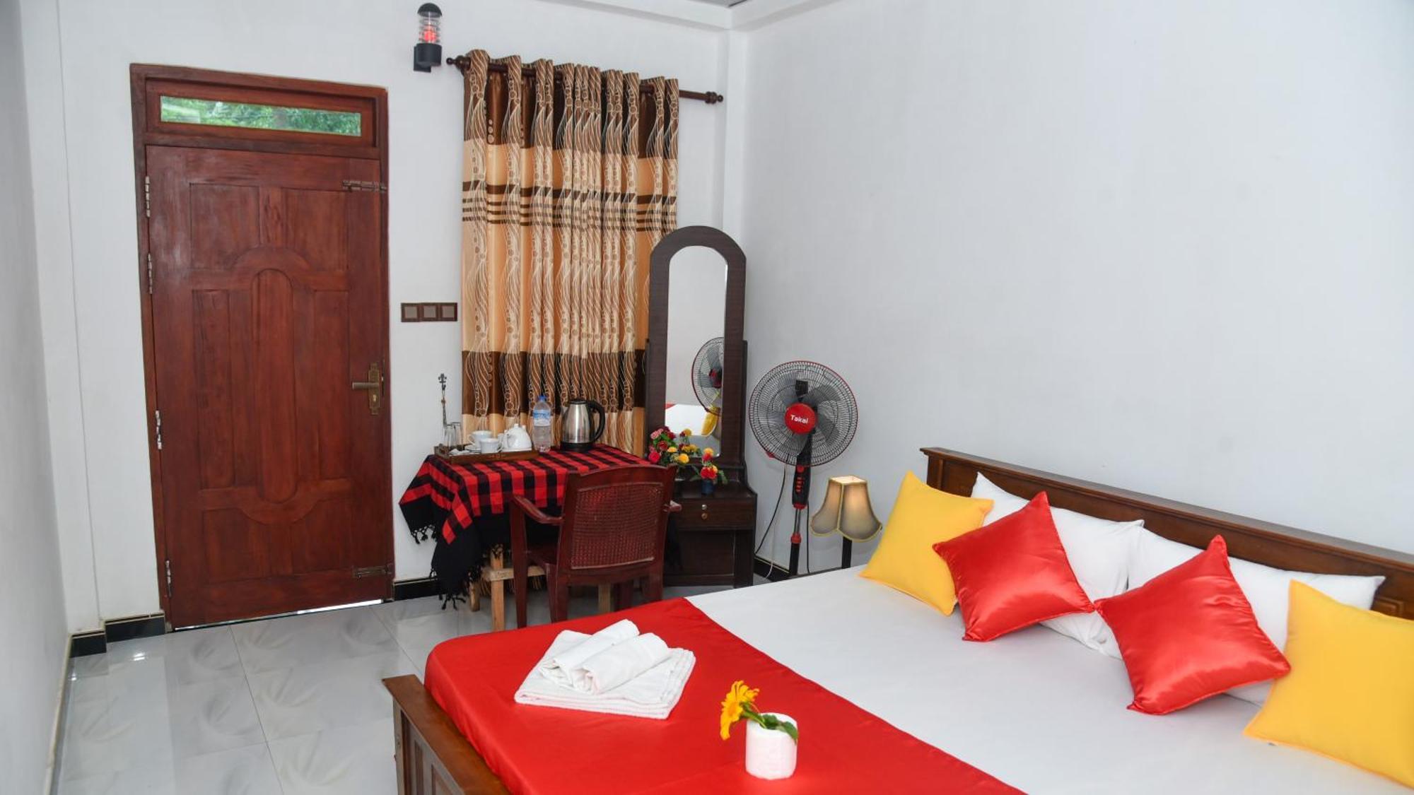 Prem Nadee Homestay ดัมบูลลา ภายนอก รูปภาพ